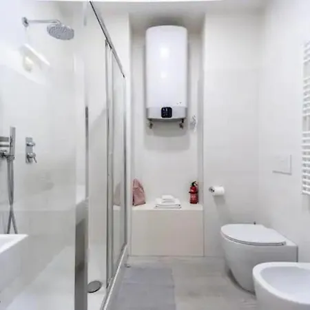 Appartement Duomo-garibaldi-isolaself Checkin & Free Parking *